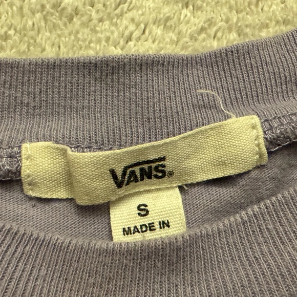 VANS - Short Sleeve Crop Keyhole Crop-top - Picture 11 of 11